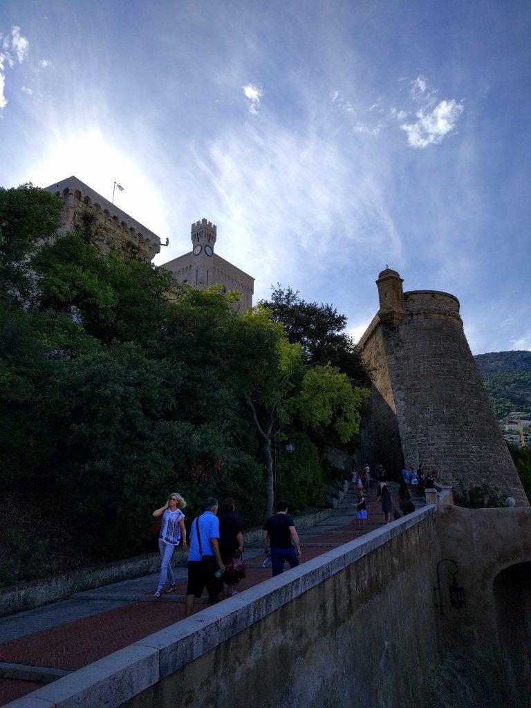 14542316_4155908298034_321513308712974489_o